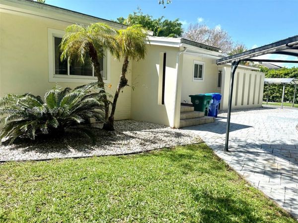 4190 Pamona Ave, Miami, FL 33133