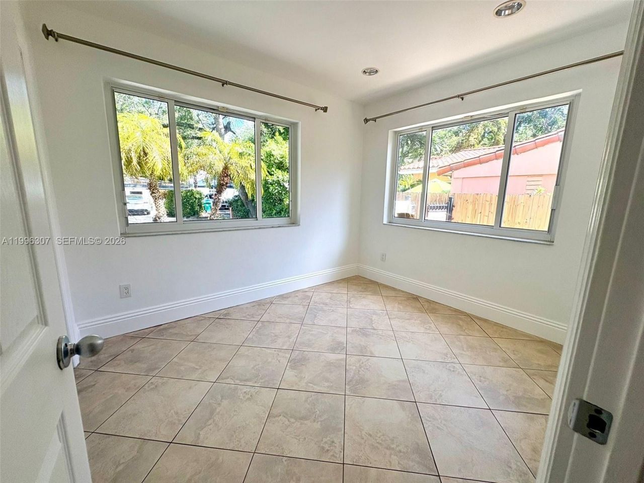 4190 Pamona Ave, Miami, FL 33133 Photo