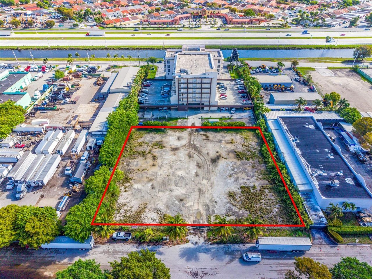 10633 NW 123rd St Rd , Medley, FL 33178 Photo