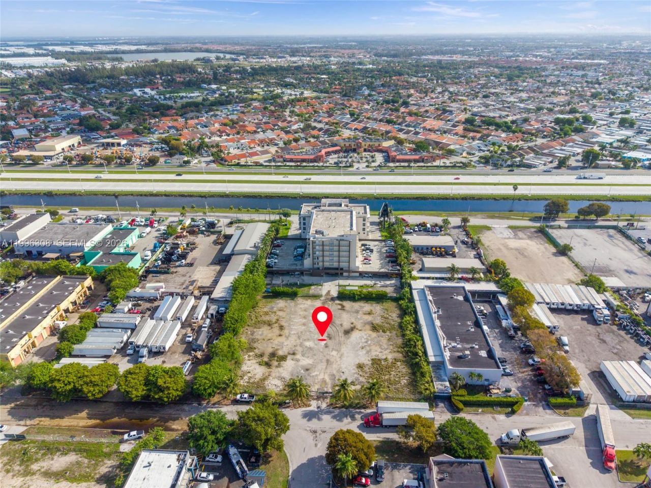 10633 NW 123rd St Rd , Medley, FL 33178 Photo