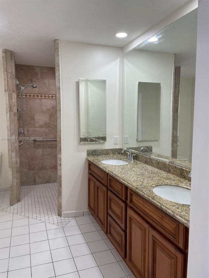 7940 SW 173rd Ter , Palmetto Bay, FL 33157 Photo