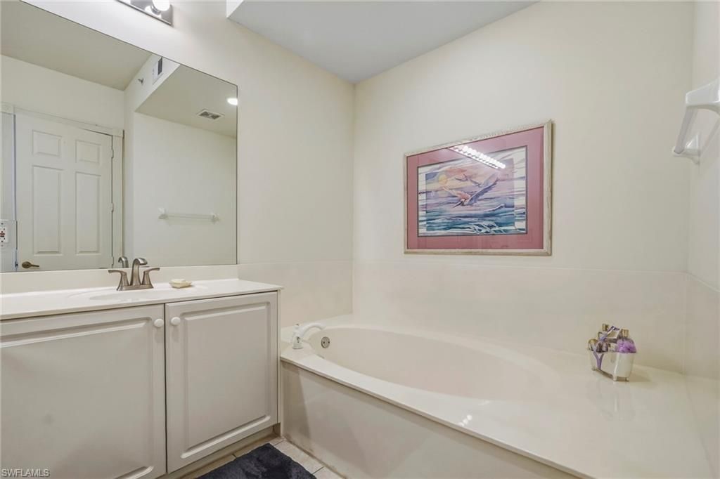 1875 Les Chateaux Blvd, Unit 303, Naples, FL 34109 Photo