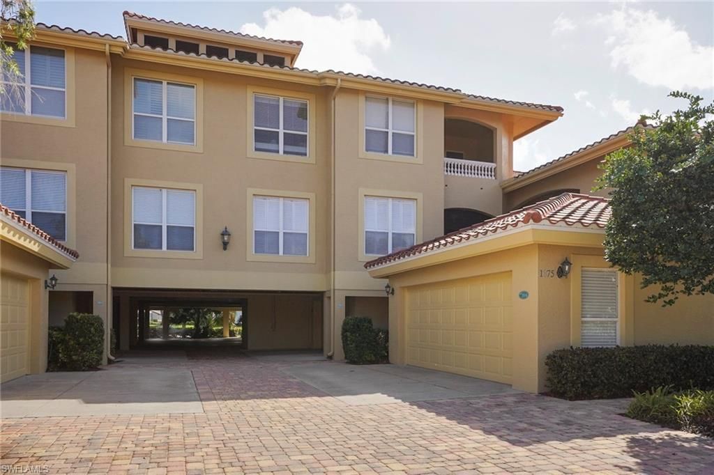 1875 Les Chateaux Blvd, Unit 303, Naples, FL 34109 Photo