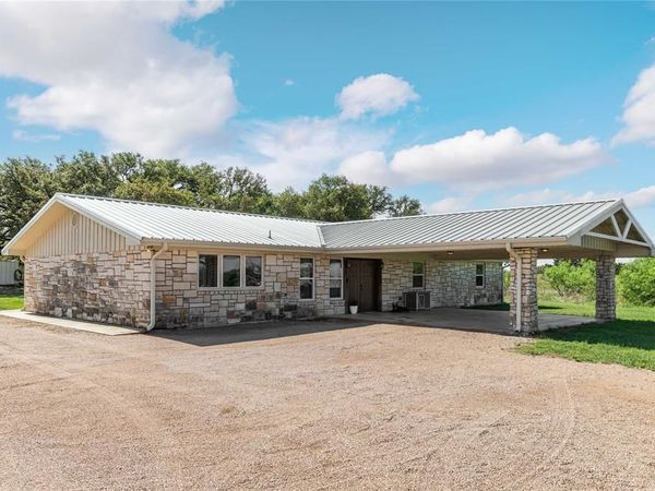 54 County Road 407, Goldthwaite, TX 76844