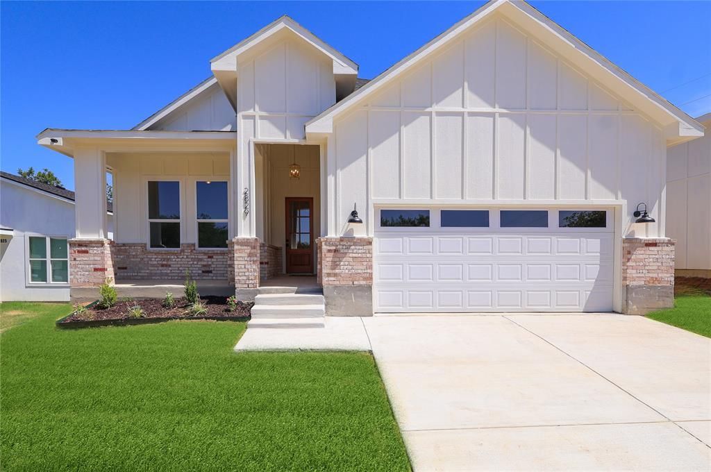 2829 Avenue L, Fort Worth, TX 76105 Main Photo