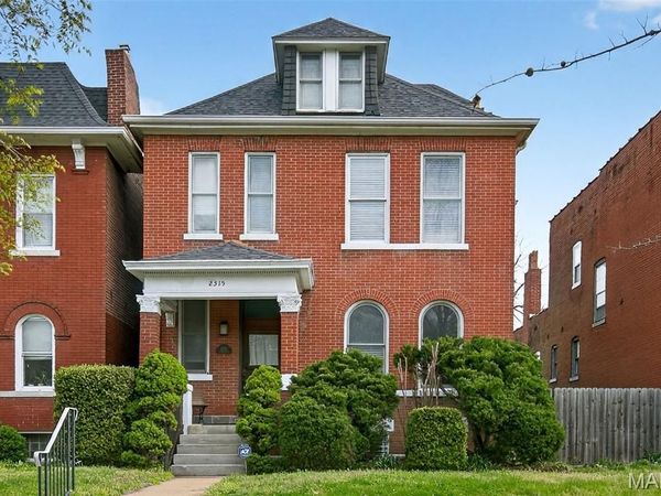 2315 Russell Boulevard, St Louis, MO 63104
