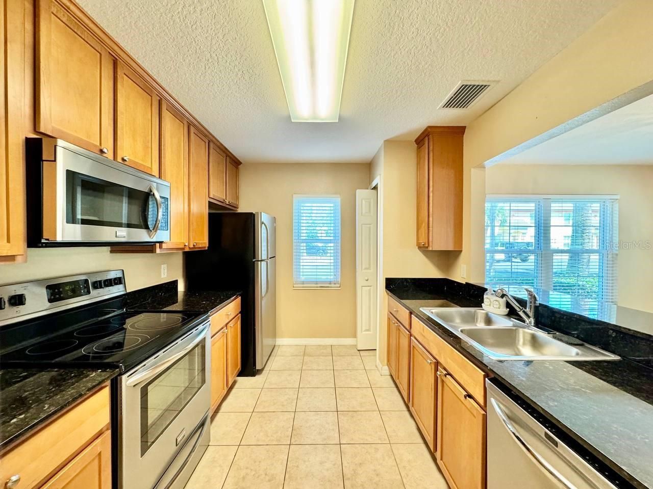 160 Coquina Bay Drive, Saint Petersburg, FL 33705 Photo