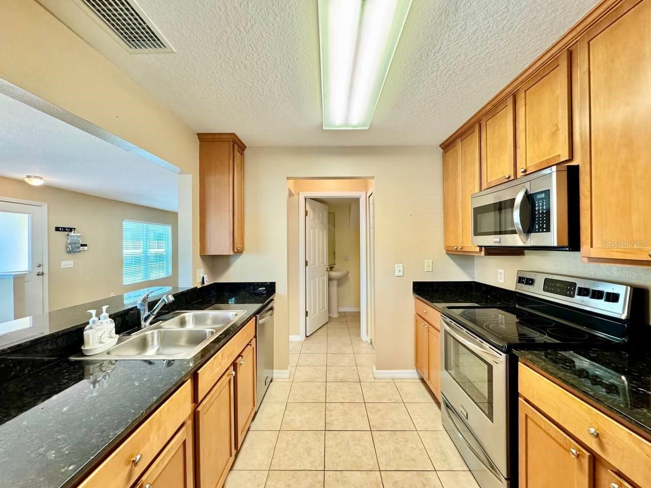 160 Coquina Bay Drive, Saint Petersburg, FL 33705 Photo