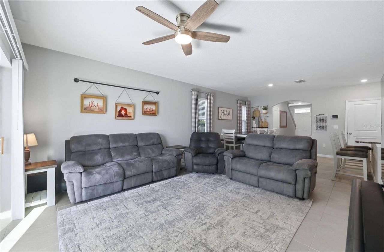 4801 Silver Topaz Street, Sarasota, FL 34233 Photo