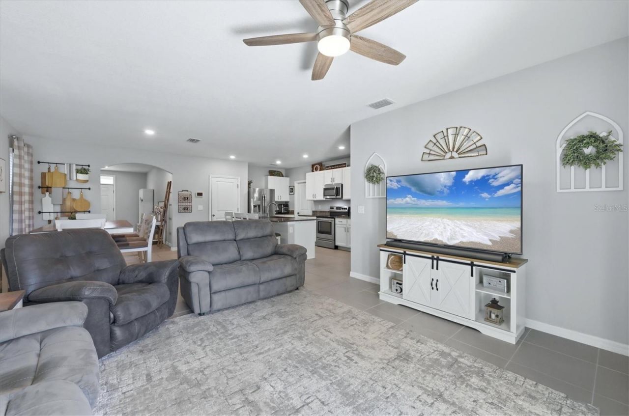 4801 Silver Topaz Street, Sarasota, FL 34233 Photo