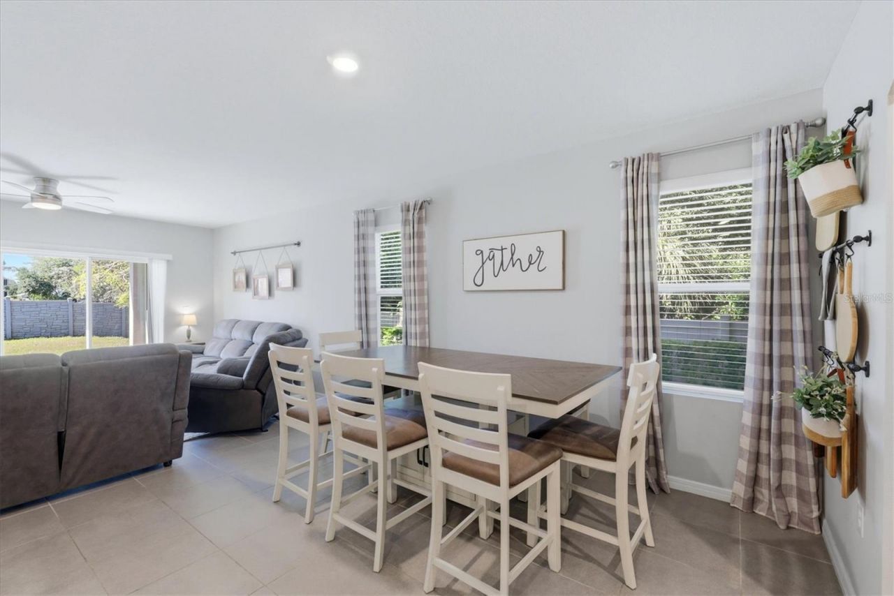 4801 Silver Topaz Street, Sarasota, FL 34233 Photo