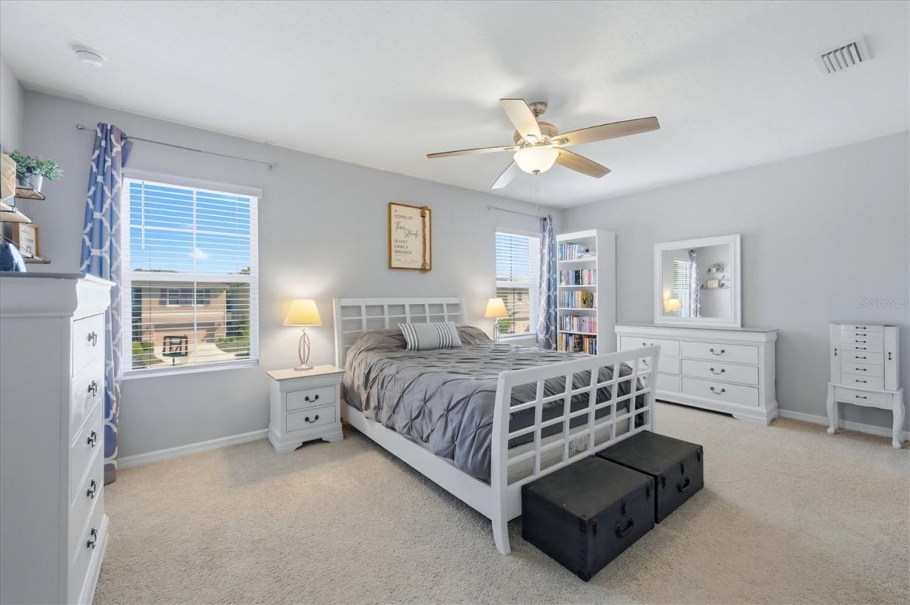 4801 Silver Topaz Street, Sarasota, FL 34233 Photo