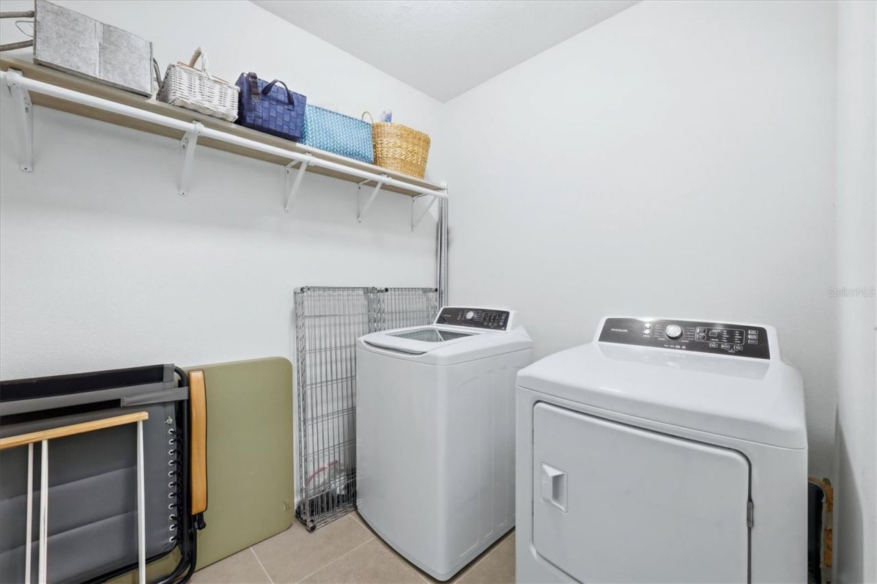 4801 Silver Topaz Street, Sarasota, FL 34233 Photo