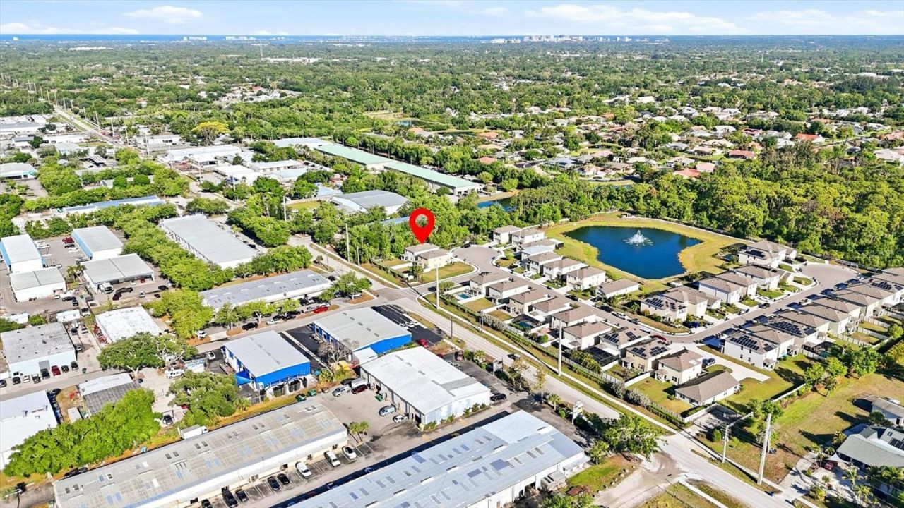 4801 Silver Topaz Street, Sarasota, FL 34233 Photo