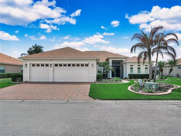 5457 HOGAN LANE , WINTER HAVEN, FL 33884