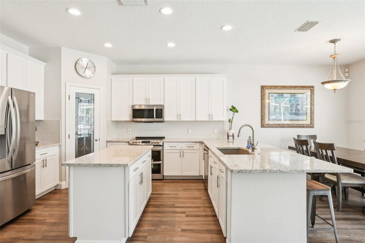 5504 Lake Leta Boulevard, Tampa, FL 33624 Photo