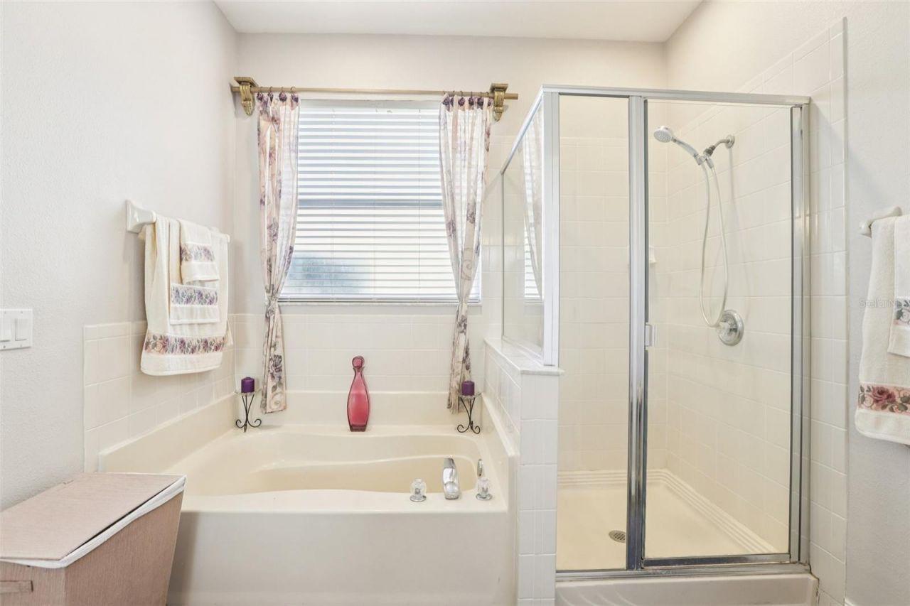 5504 Lake Leta Boulevard, Tampa, FL 33624 Photo