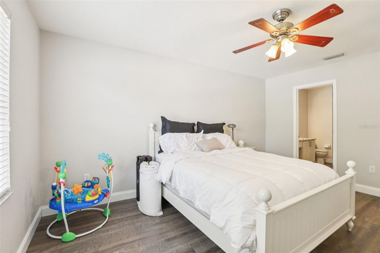 5504 Lake Leta Boulevard, Tampa, FL 33624 Photo