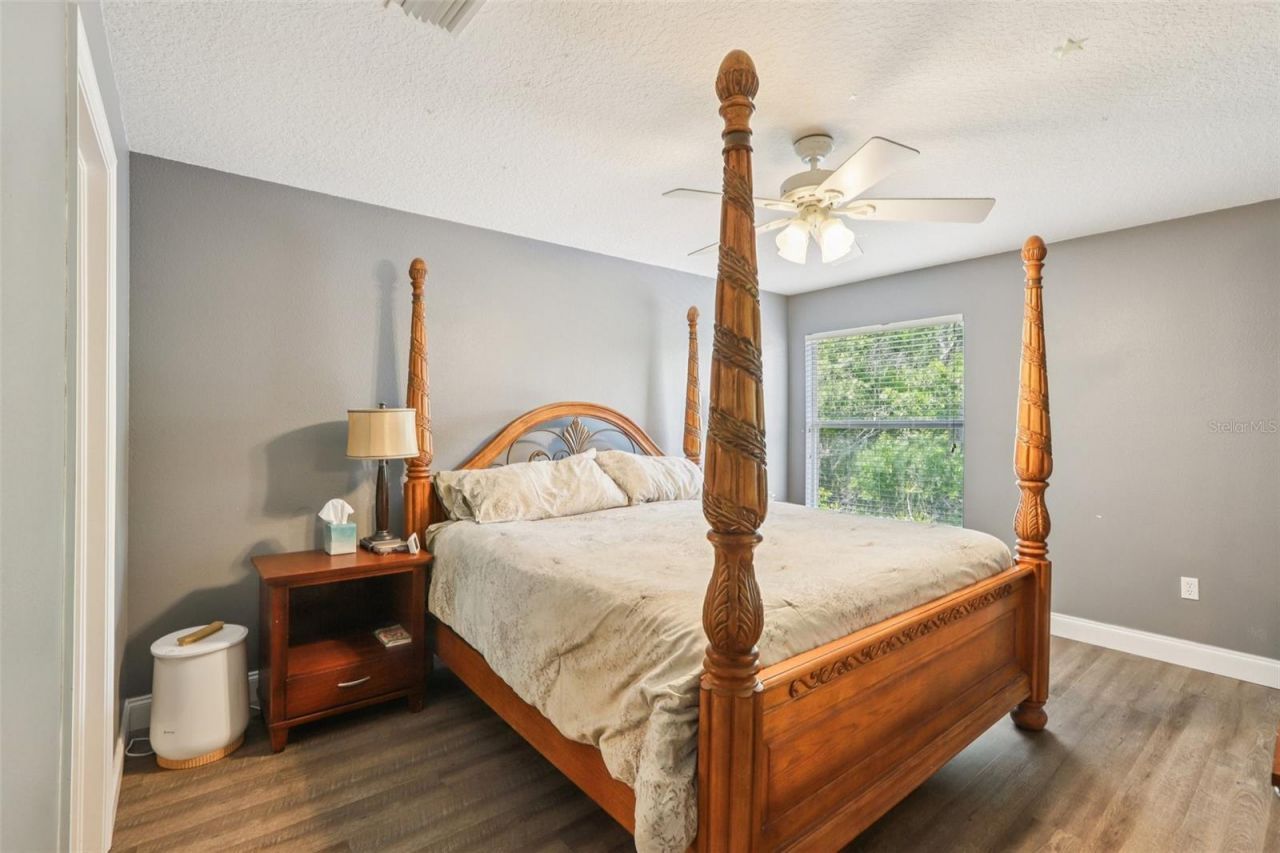 5504 Lake Leta Boulevard, Tampa, FL 33624 Photo