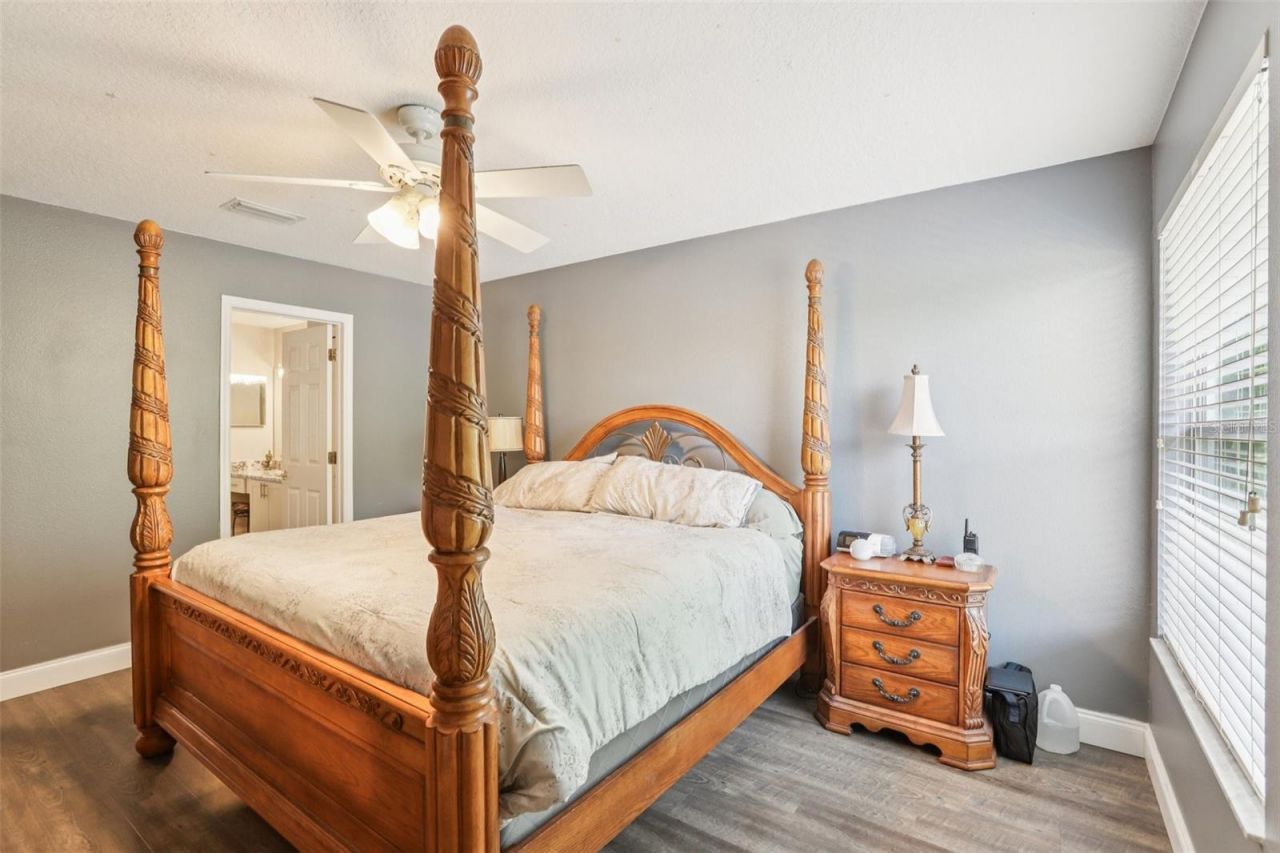 5504 Lake Leta Boulevard, Tampa, FL 33624 Photo