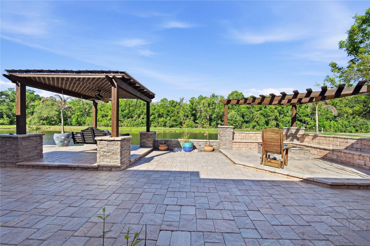 1737 Virginia Willow Drive , Wesley Chapel, FL 33544 Photo