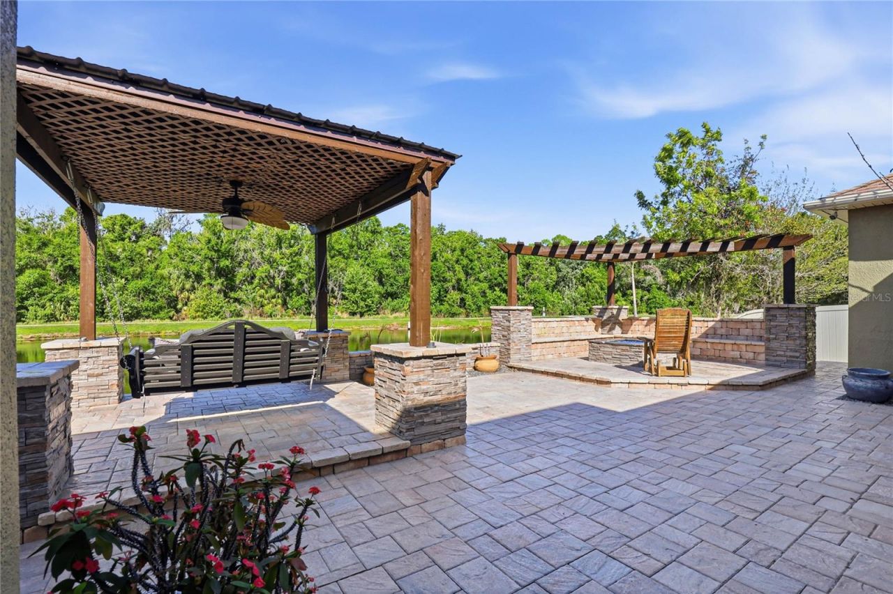 1737 Virginia Willow Drive , Wesley Chapel, FL 33544 Photo