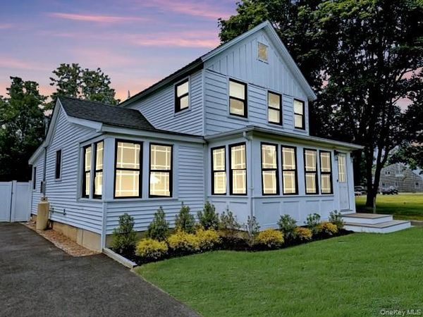 275 Sound Road , Greenport, NY 11944