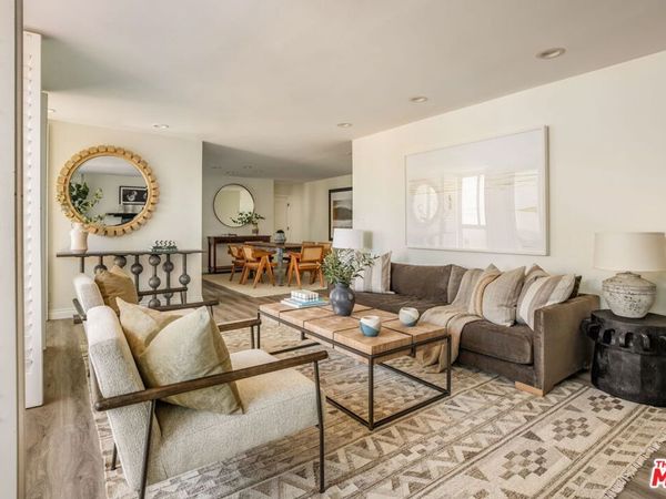 30 Driftwood Street, Unit 4, Marina Del Rey, CA 90292