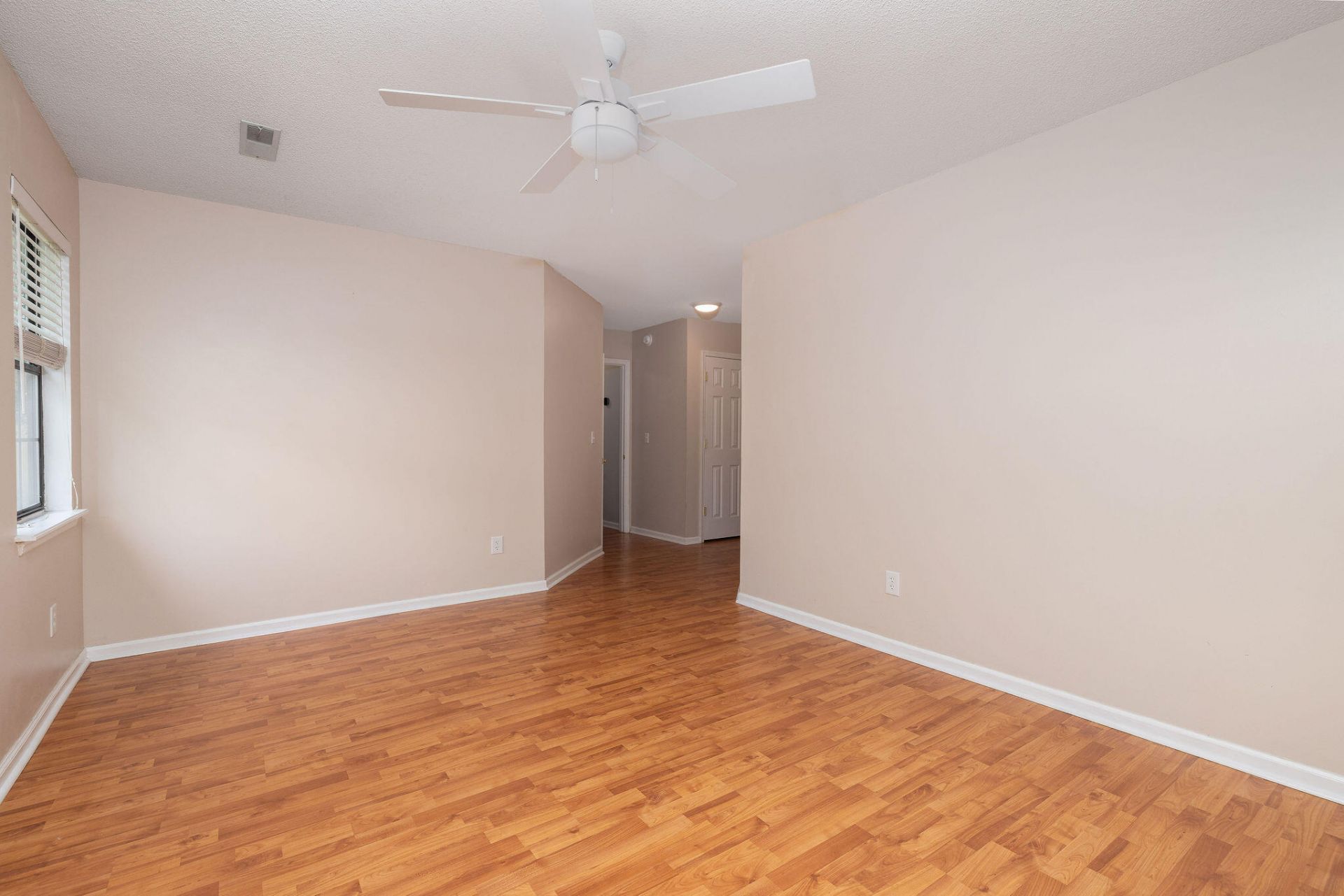 312 Commons Way Photo 17