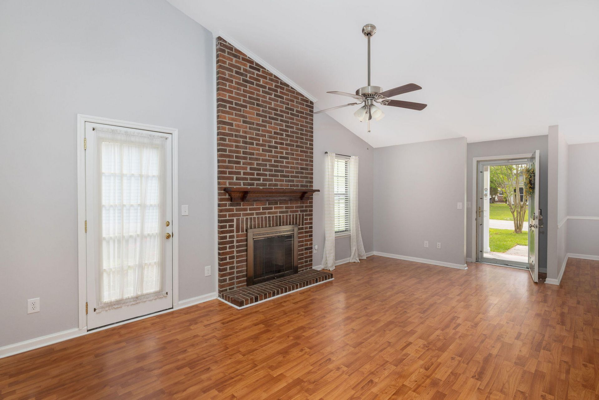 312 Commons Way Photo 7