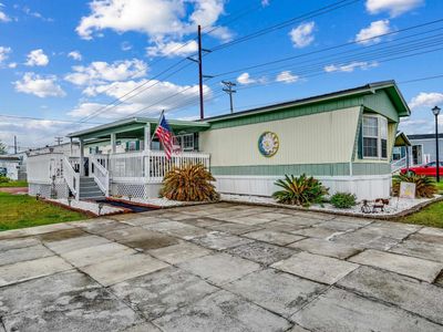 1505 Gardenia Ave. , North Myrtle Beach, SC 29582