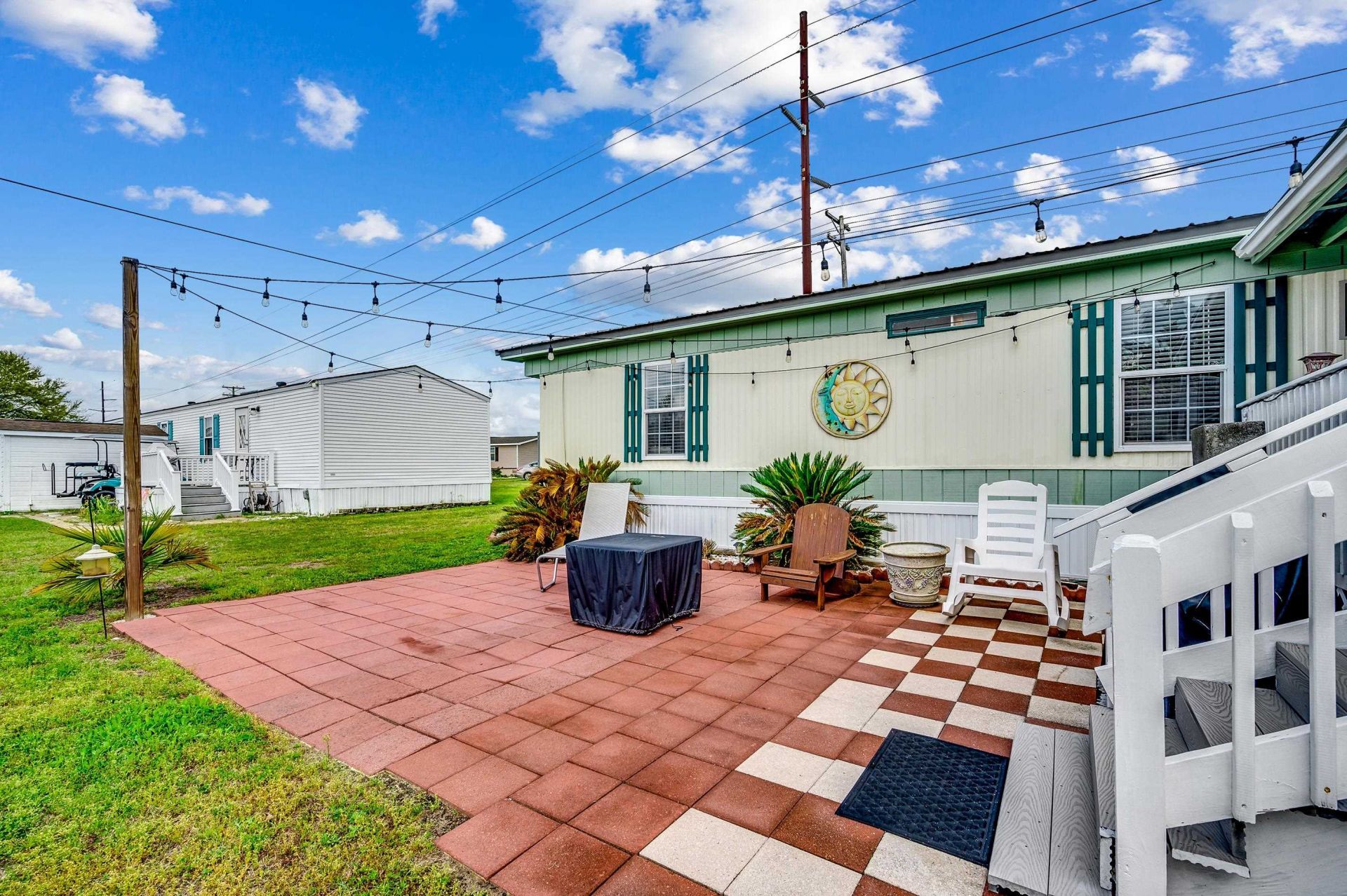 1505 Gardenia Ave.  Photo 19