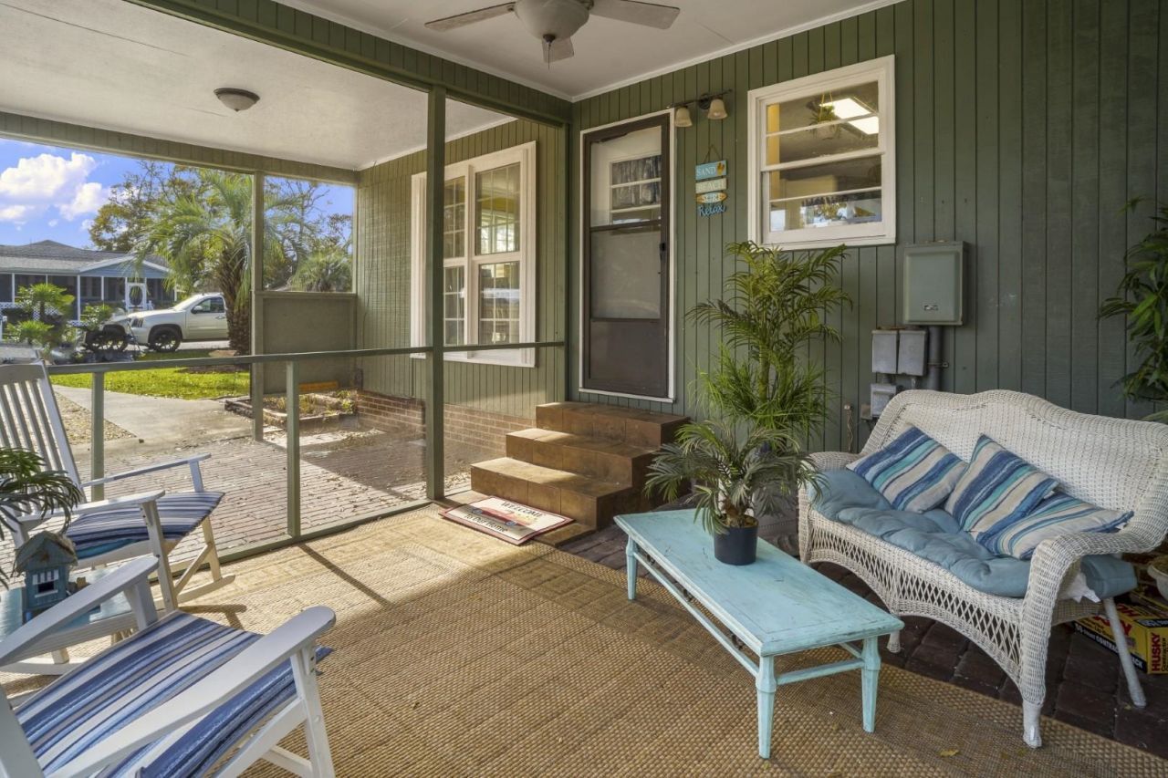 328 16th Ave. S  Photo 15