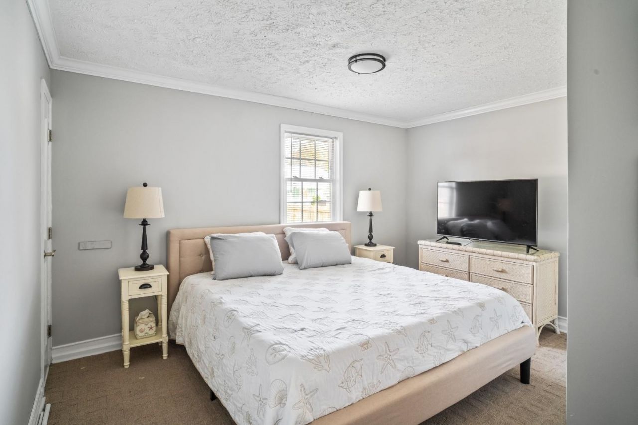 328 16th Ave. S  Photo 28