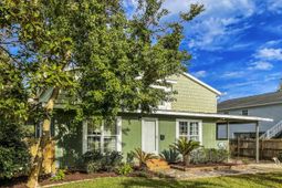 328 16th Ave. S  photo 4