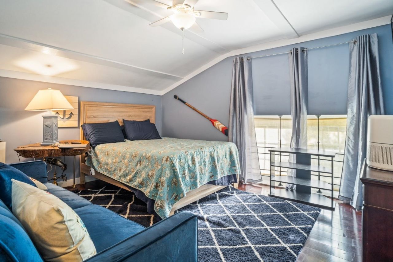 328 16th Ave. S  Photo 30