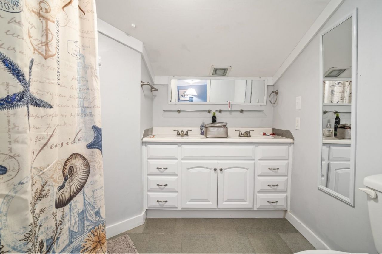 328 16th Ave. S  Photo 31