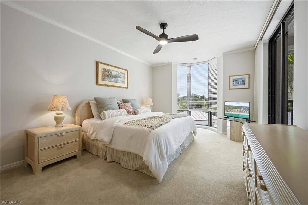6075 Pelican Bay Blvd, Unit 201, Naples, FL 34108 Photo