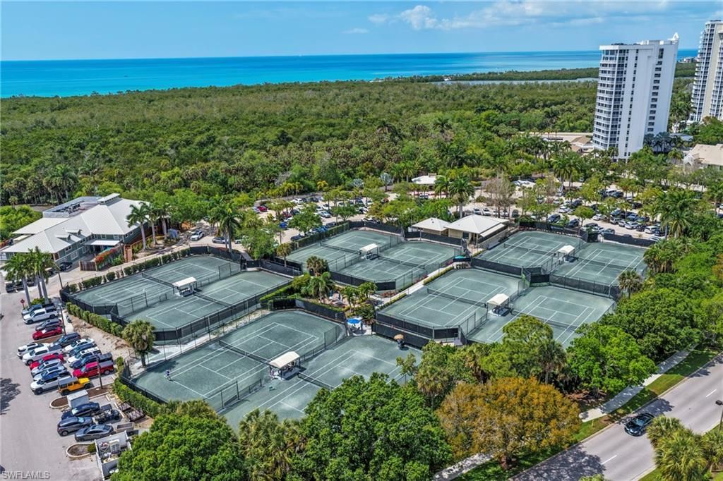 6075 Pelican Bay Blvd, Unit 201, Naples, FL 34108 Photo