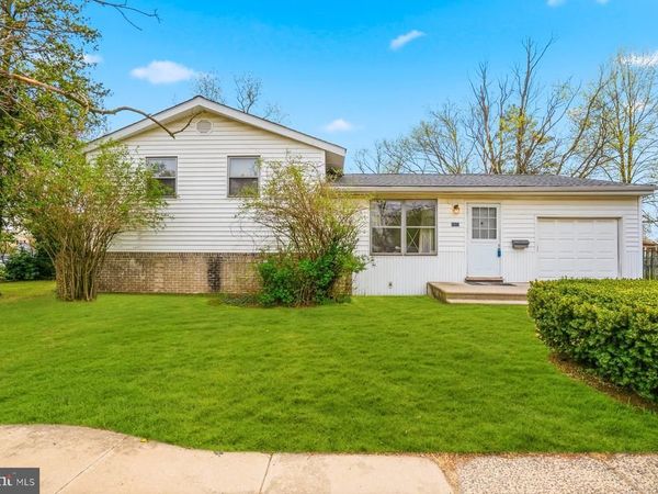 1409 BURLINGTON AVENUE, DELANCO, NJ 08075