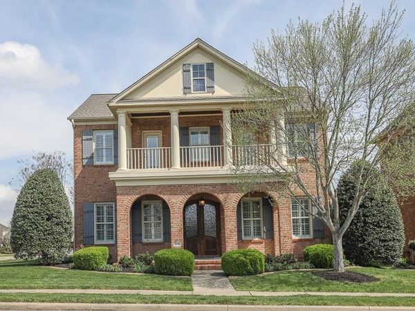 1676 Kelvington Blvd , Gallatin, TN 37066