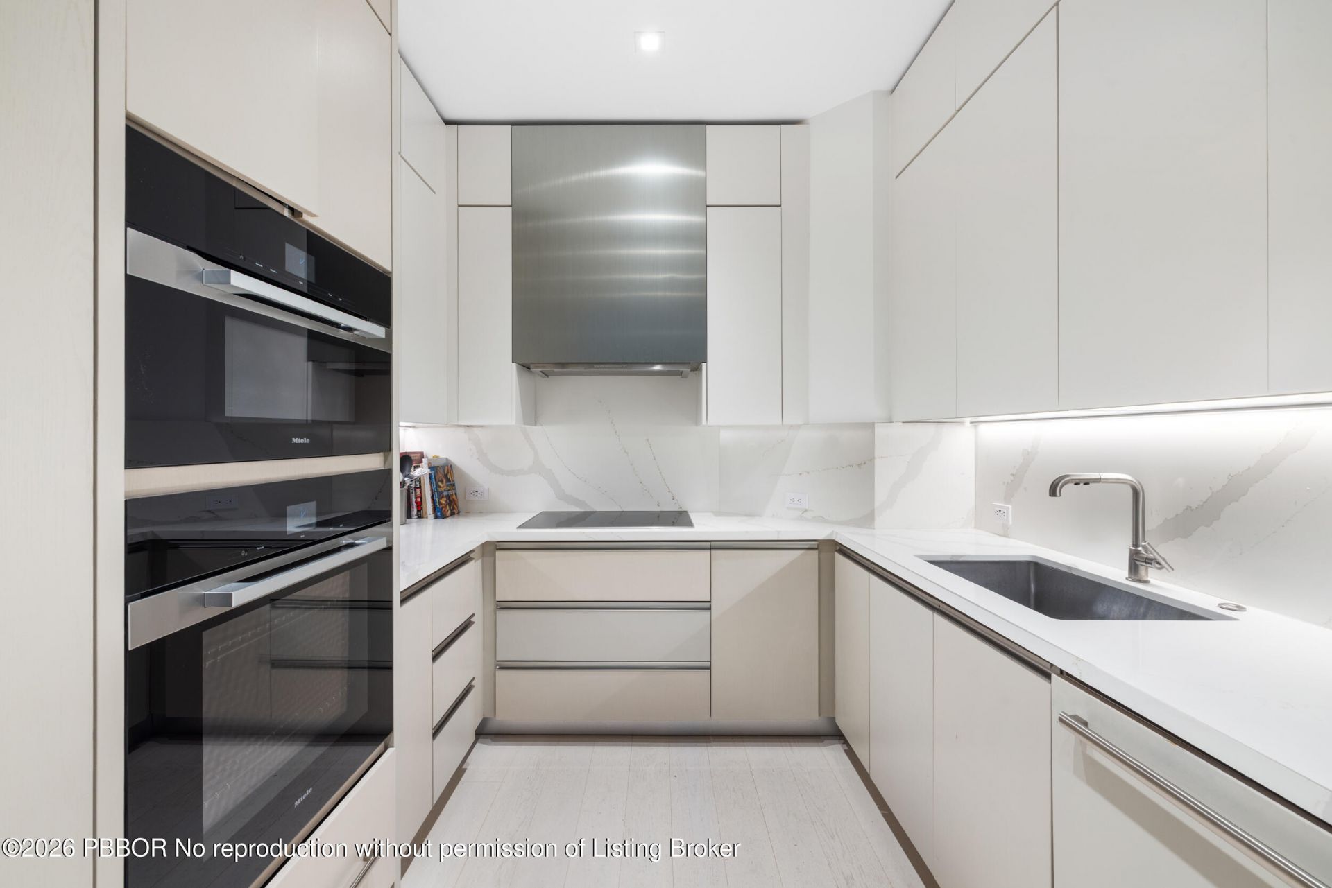 333 Sunset, Unit PENTHOUSE, Palm Beach, FL 33480 Photo