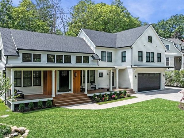 16 Liberty Road, Marblehead, MA 01945