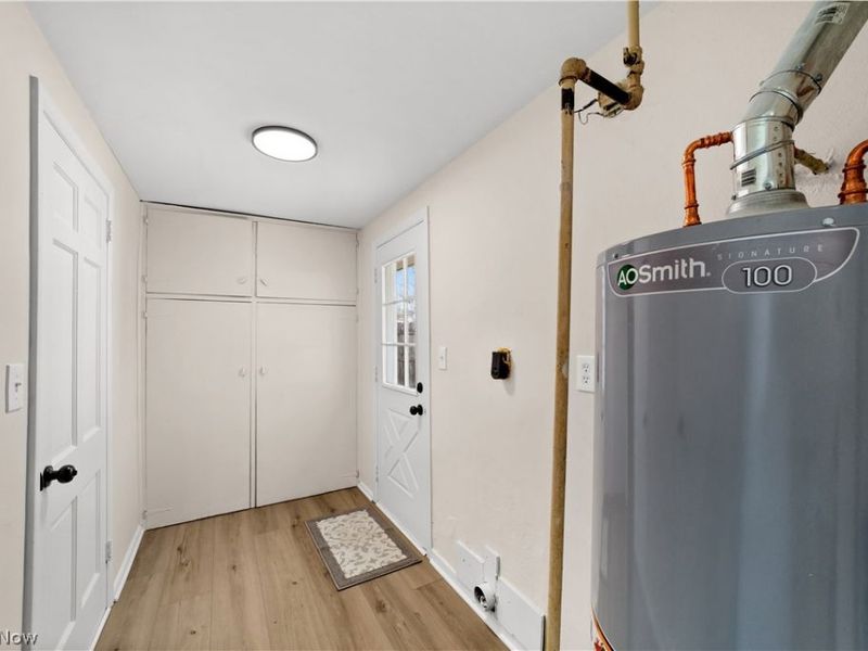 4895 Redwood Drive , Sheffield Lake, OH 44054 Photo 15