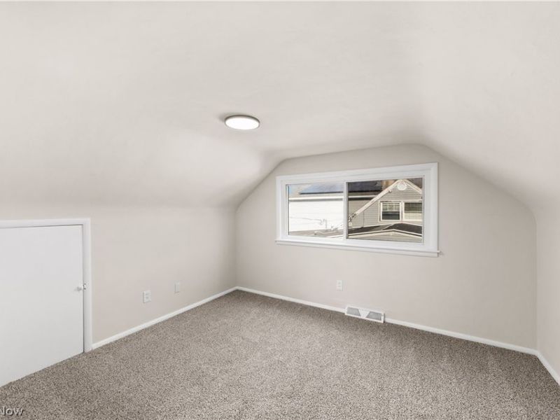 4895 Redwood Drive , Sheffield Lake, OH 44054 Photo 30