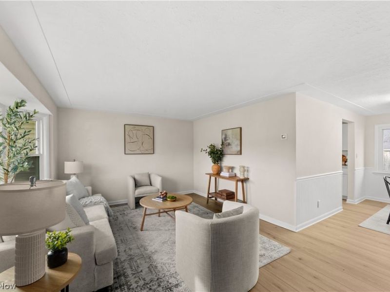 4895 Redwood Drive , Sheffield Lake, OH 44054 Photo 6