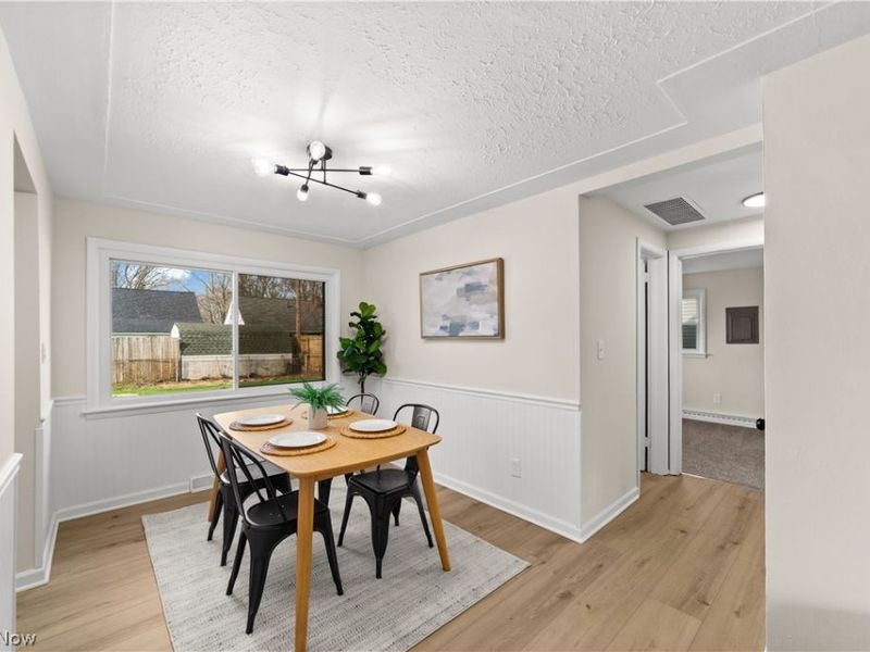 4895 Redwood Drive , Sheffield Lake, OH 44054 Photo 9