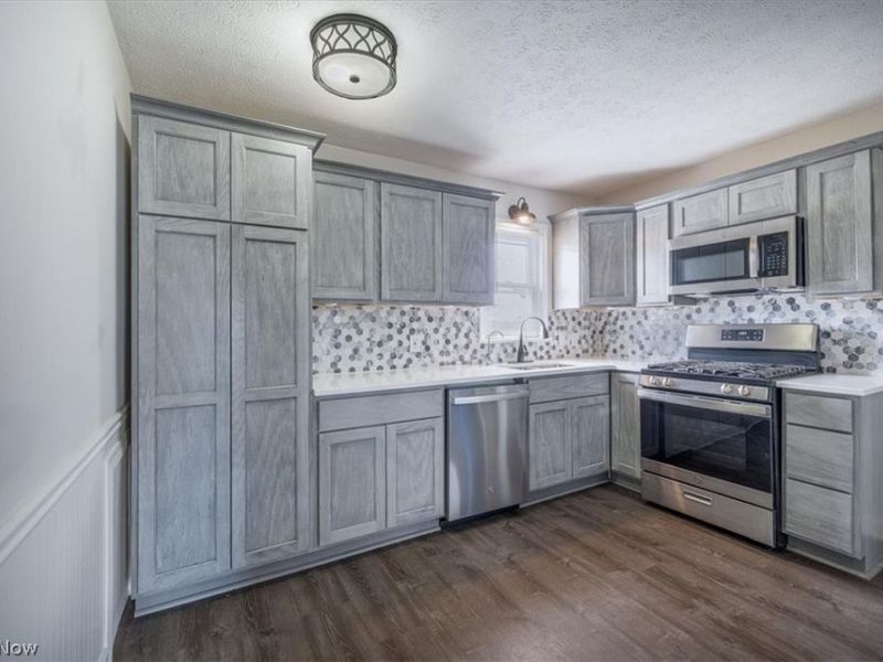 3111 Tuxedo Avenue, Parma, OH 44134 Photo 6