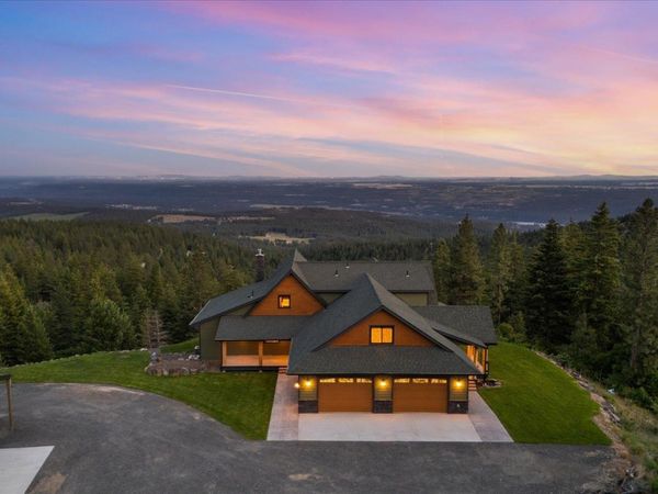 6650 Blue Ridge Way, Deer Park, WA 99006