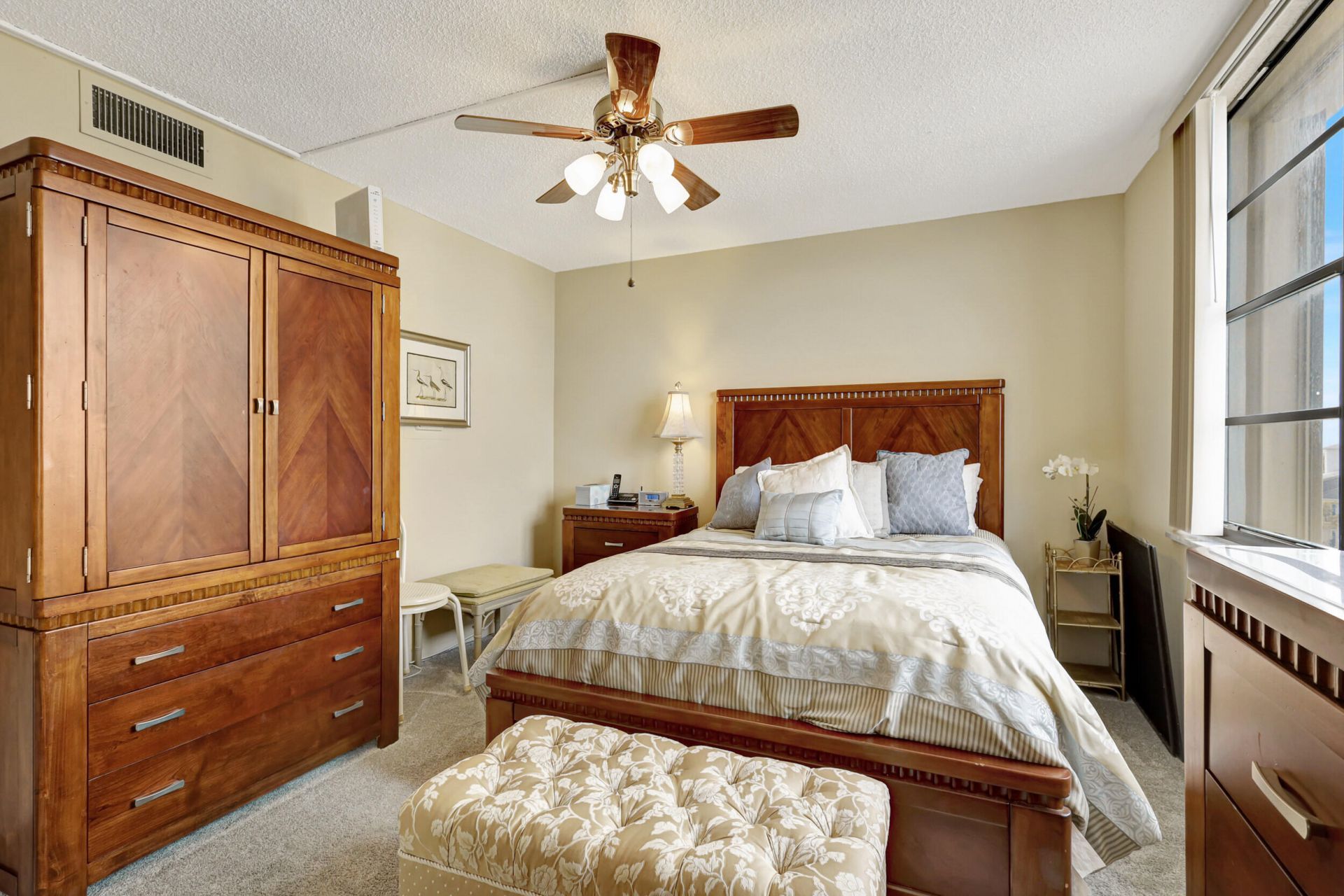 840 Ocean Drive, Unit 806, Juno Beach, FL 33408 Photo